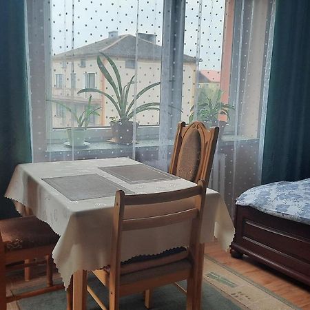U Danusi - Pokoje Do Wynajecia Solec-Zdrój Exteriör bild